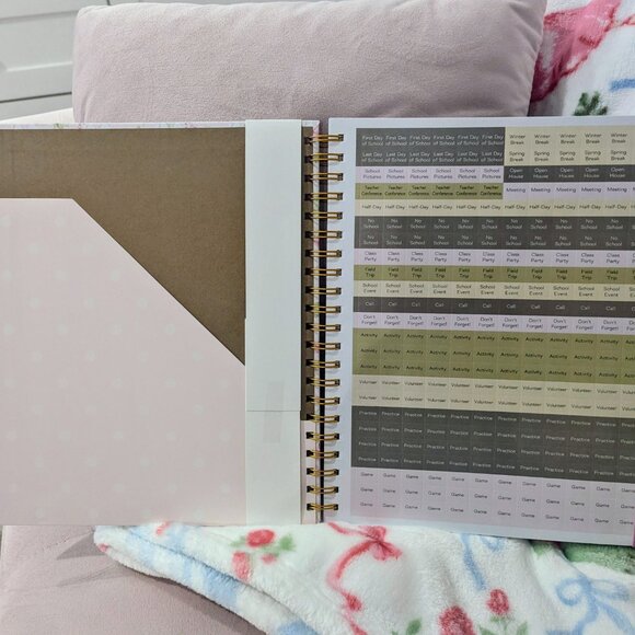 2026 Planner - Agenda - Picture 2 of 3